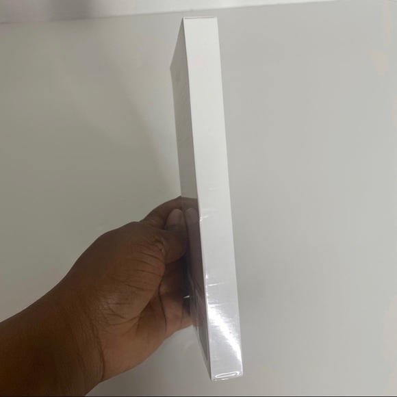 Clear iPhone 14 pro case - Picture 4 of 5